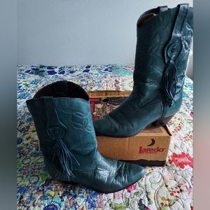 Vintage Laredo emerald  green size 9m ladies boots
